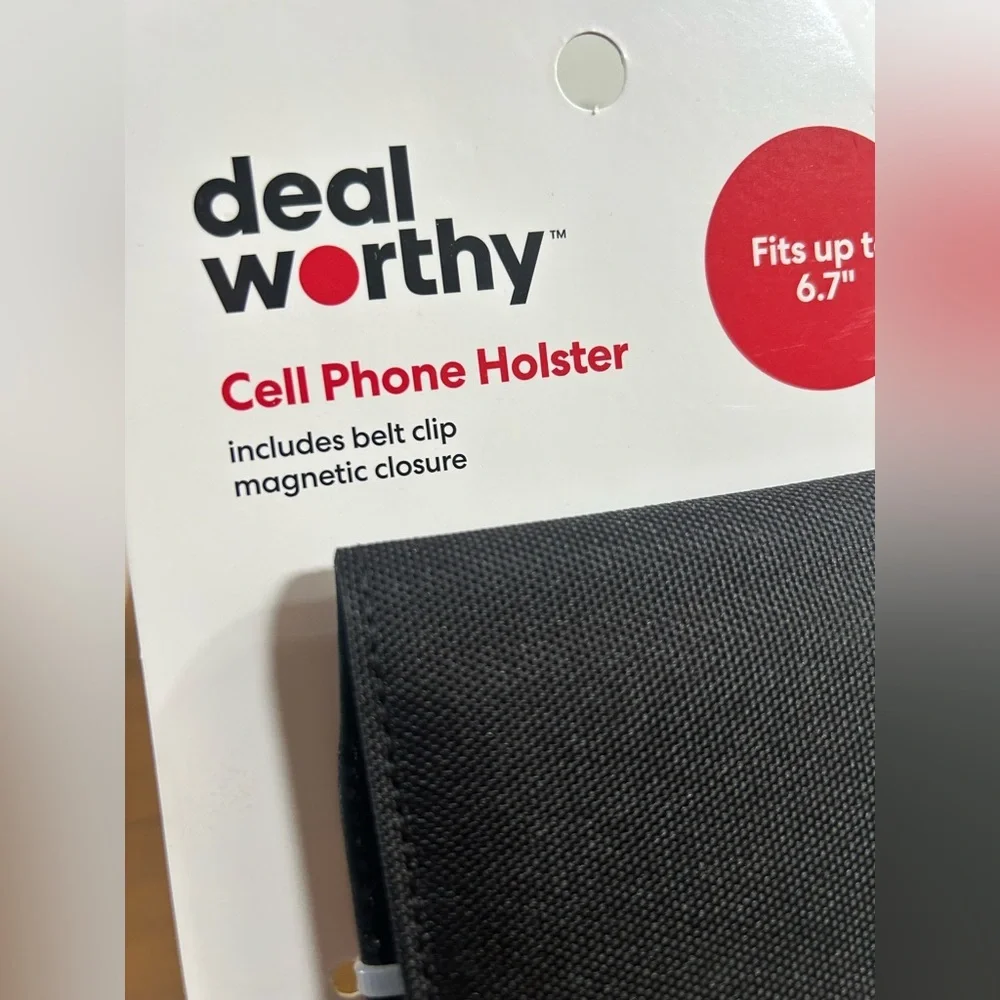 NWT Deal Worthy Black Cell Phone Holster - Fits Up to 6.7
